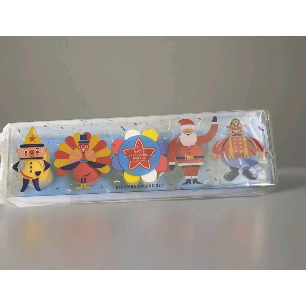 New Macy's Thanksgiving Day Parade 5-Pc. Blending Sponge Set Turkey Santa Pig